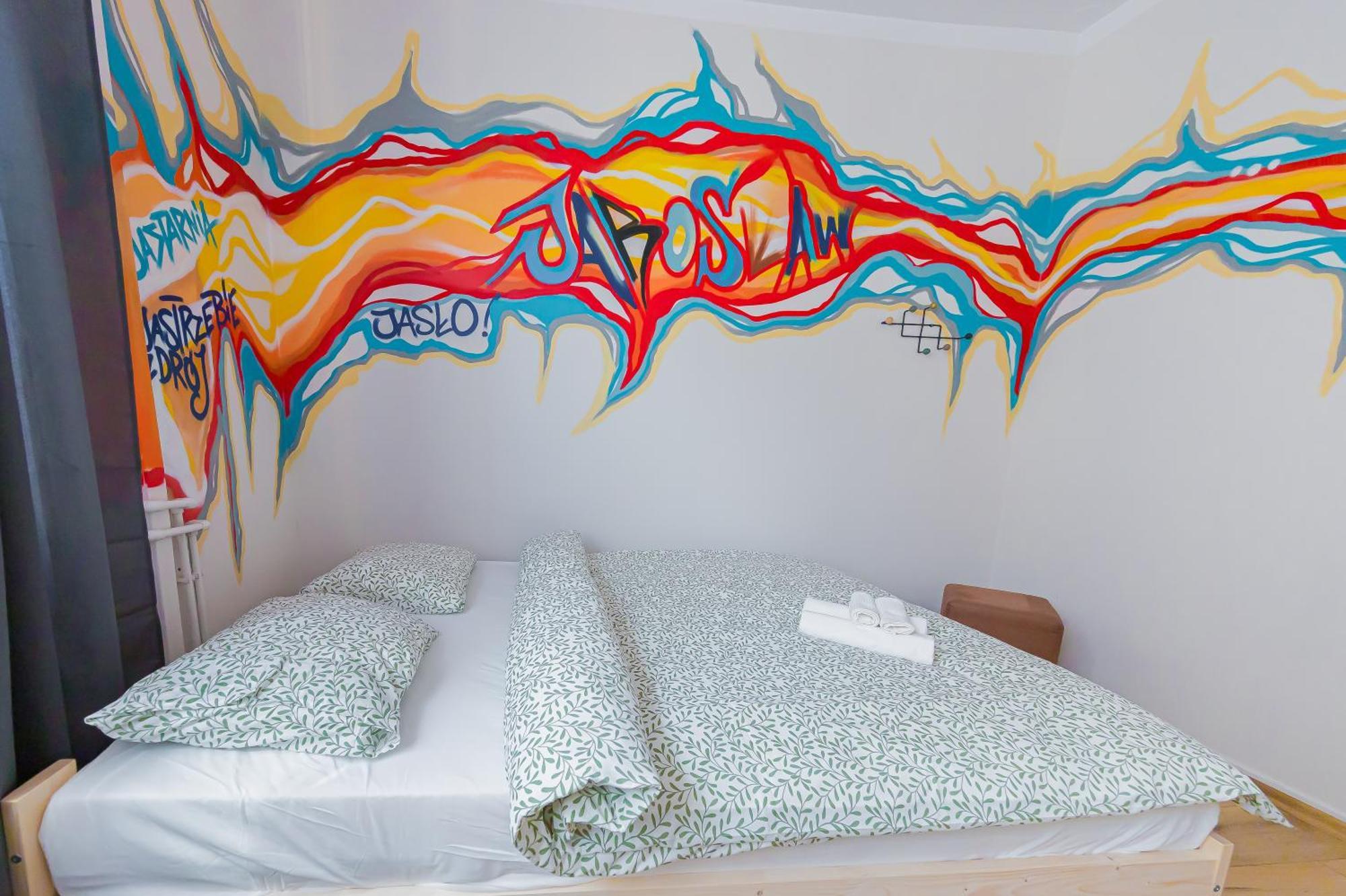 Hostel Graffiti Krakau Exterior foto
